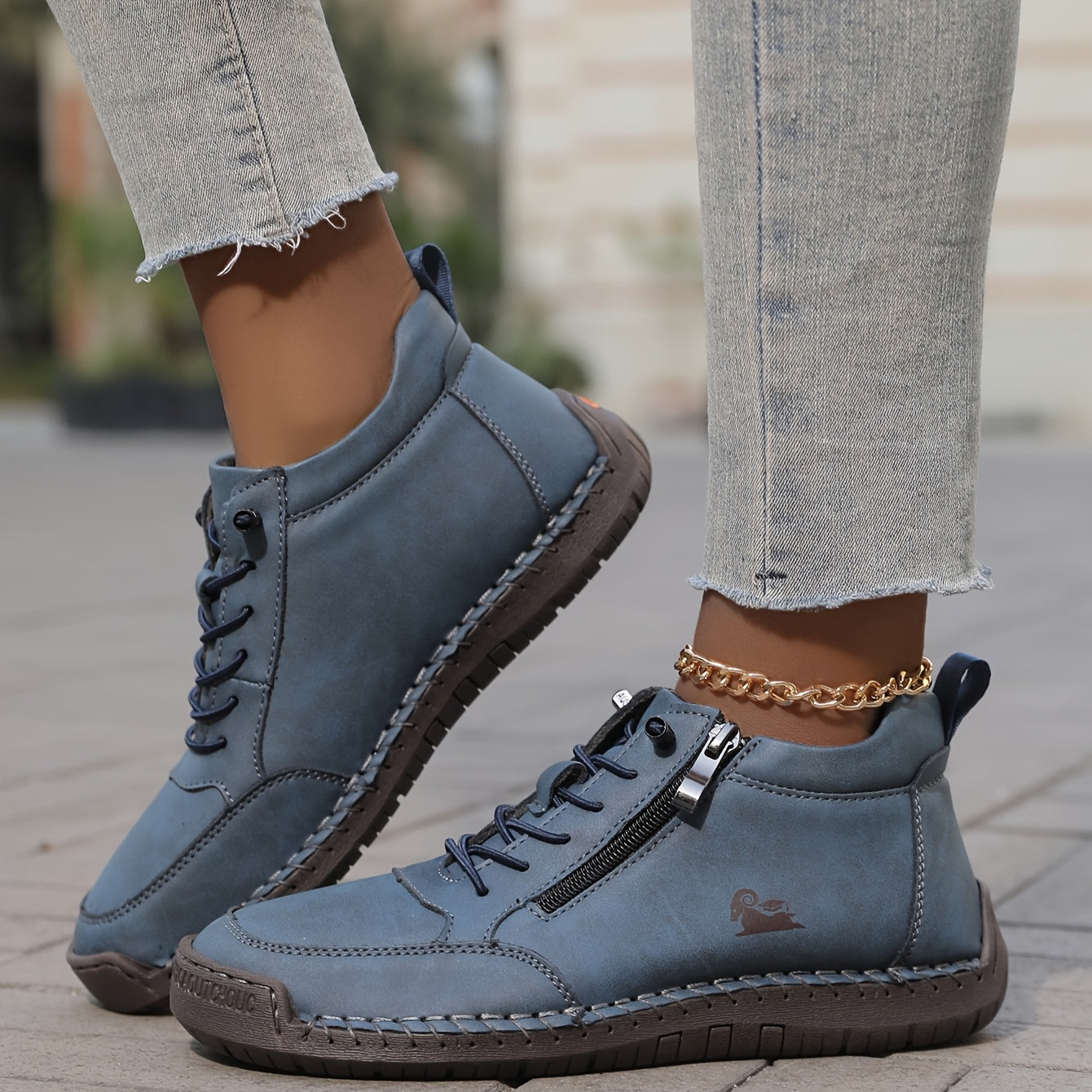 Women's Wide Toe Box Comfort Sneakers