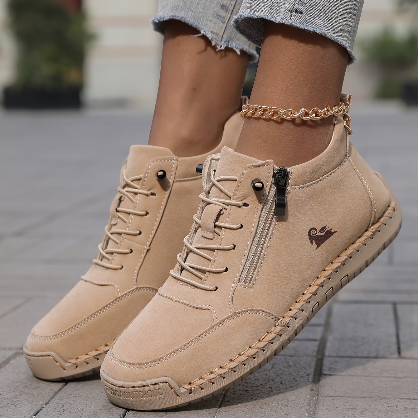 Women's Wide Toe Box Comfort Sneakers