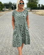 Avanille Round Neck Summer Midi Dress
