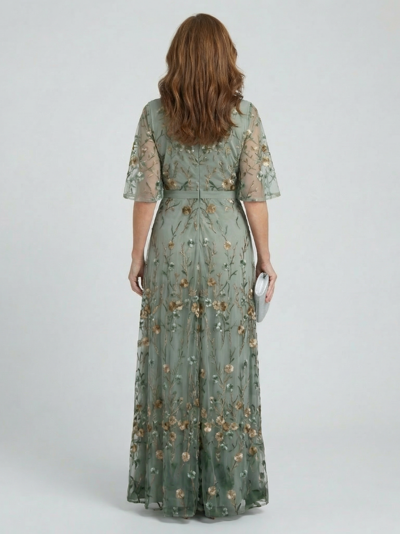 Selora | Elegant Floral Halter Maxi Dress
