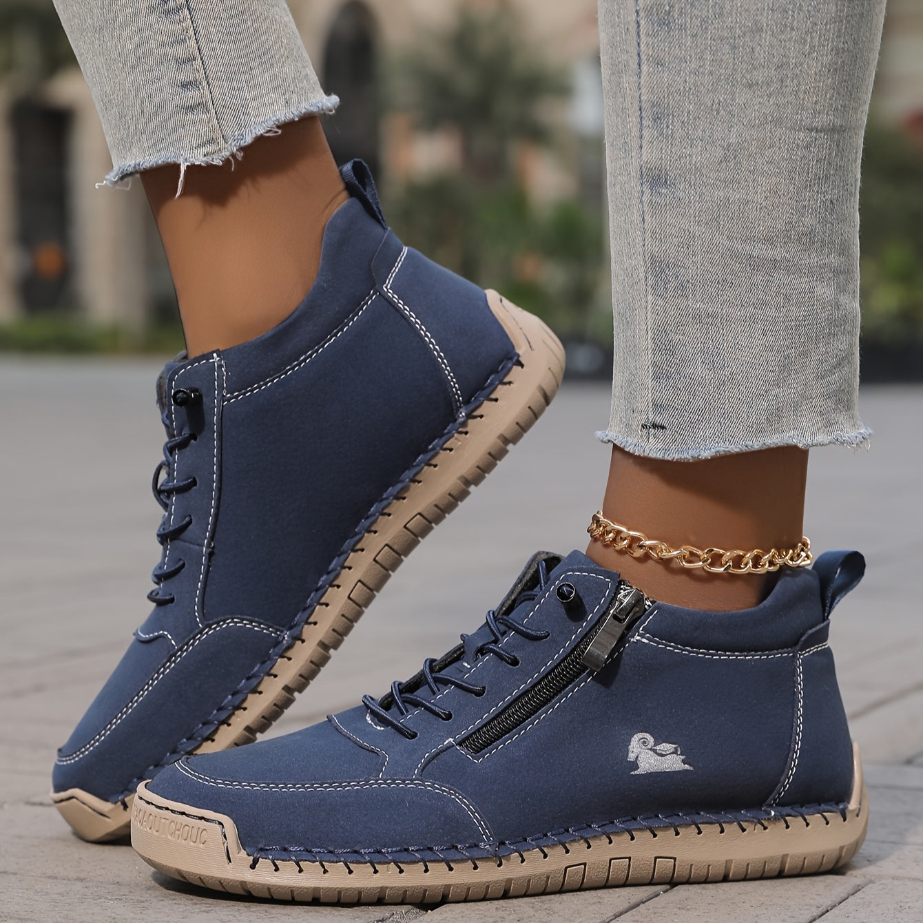 Women's Wide Toe Box Comfort Sneakers