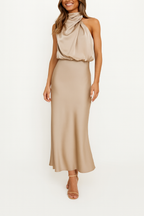 Elegant Benthe Satin Midi Dress