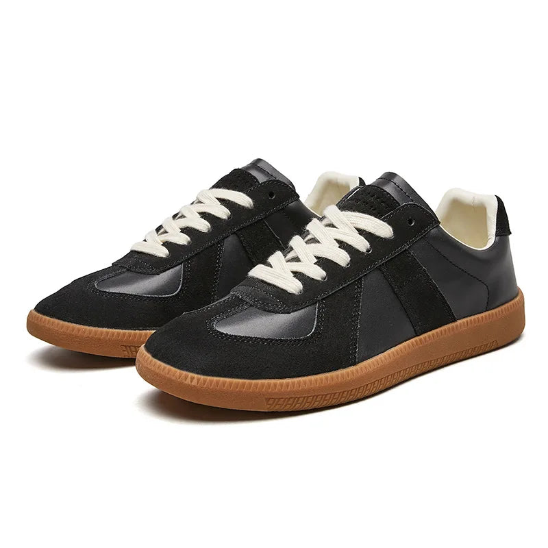 Men's Classic Lace Up Sneakers
