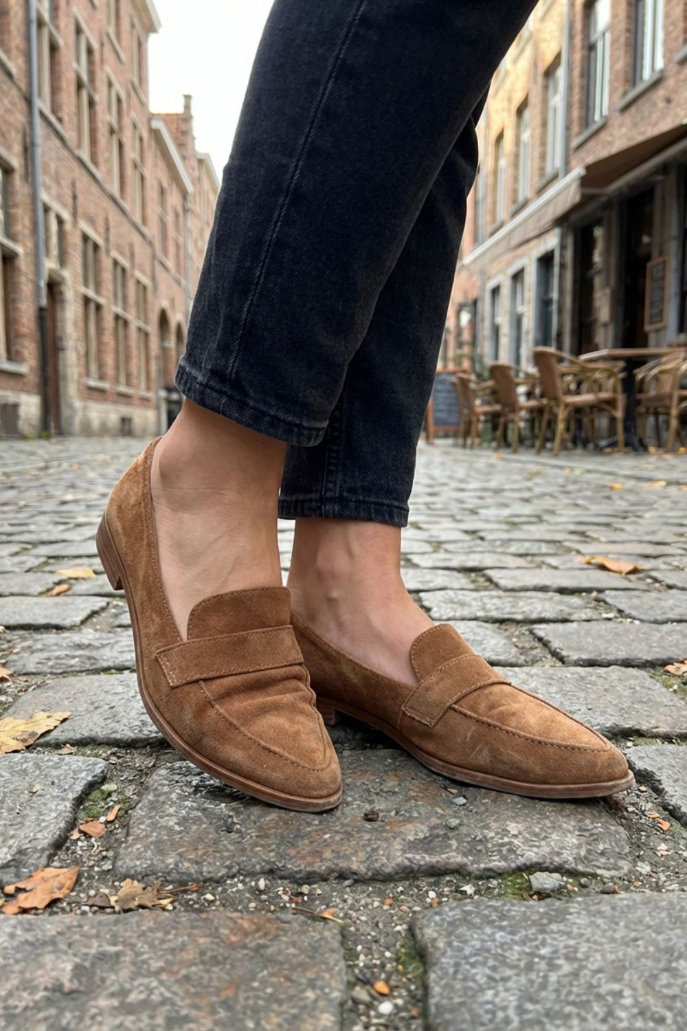 Women's Suede Pointed Toe Loafers – Block Heel