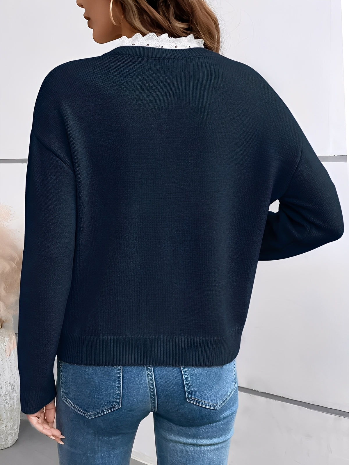 Kaitlyssa | Classic V-Neck Lace Pullover