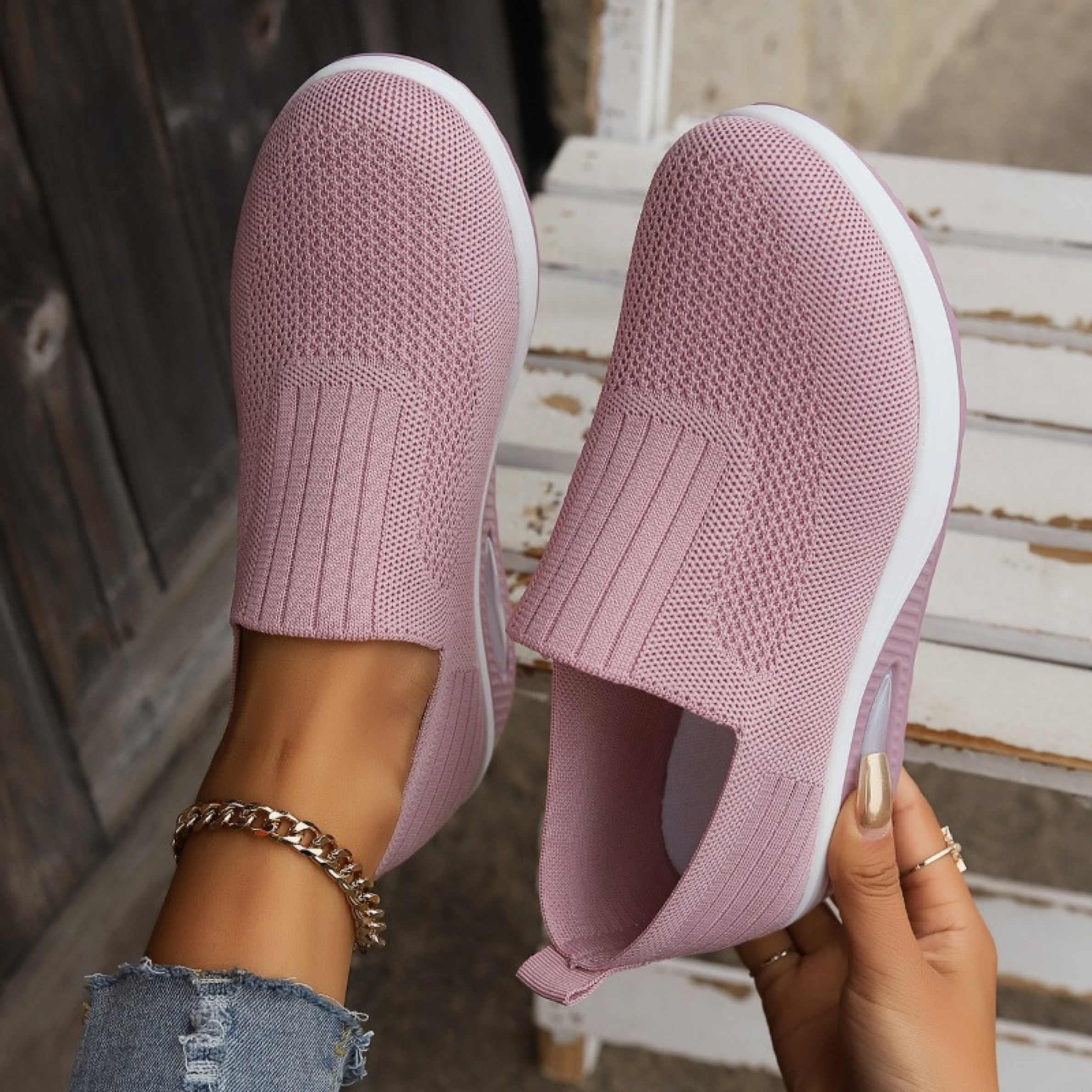 Women's Breathable Mesh Slip-On Shoes