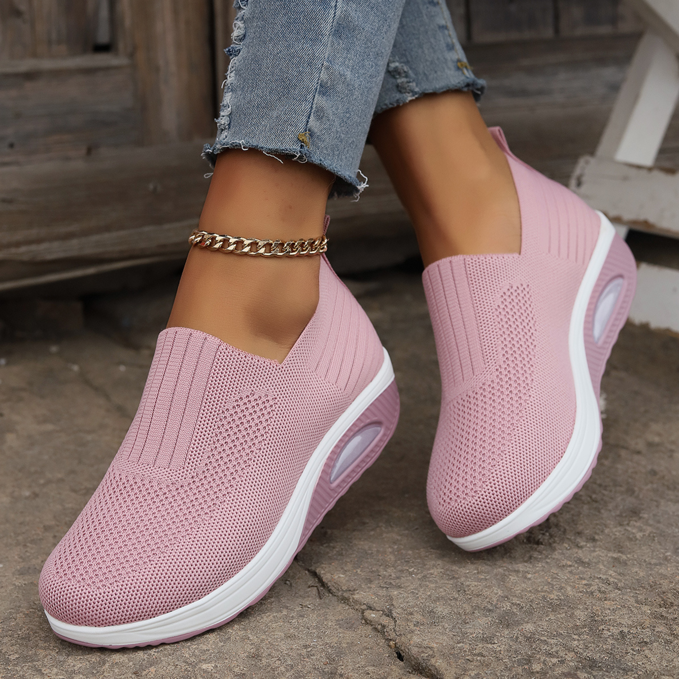 Women's Breathable Mesh Slip-On Shoes