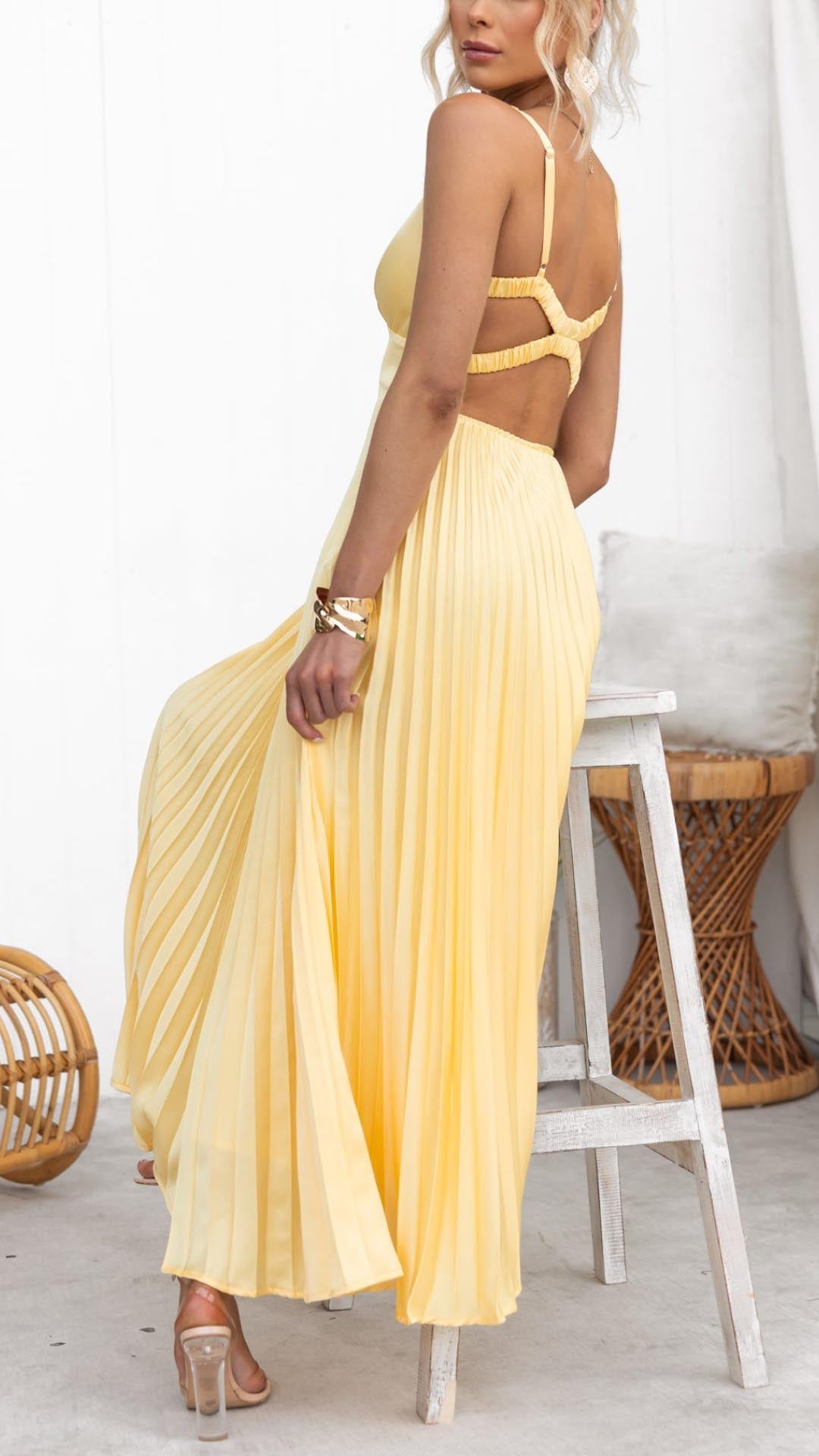 Aby Pleated Midi Dress – V-Neck, Sleeveless