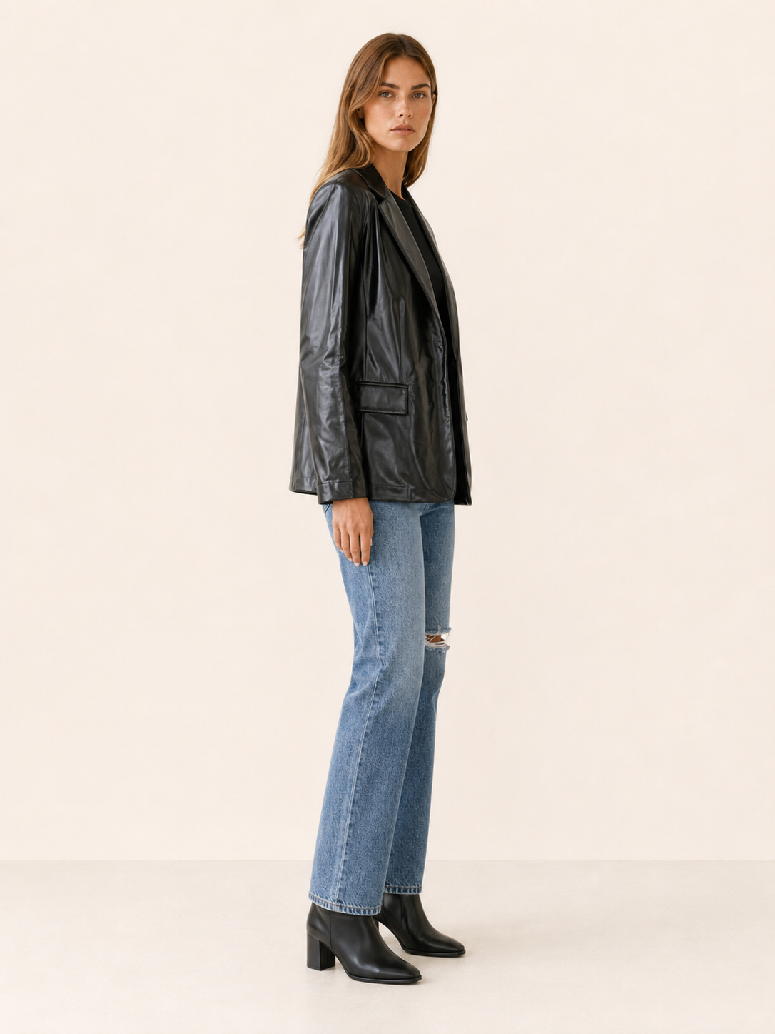 Alice | Sleek Oversized Faux Leather Blazer
