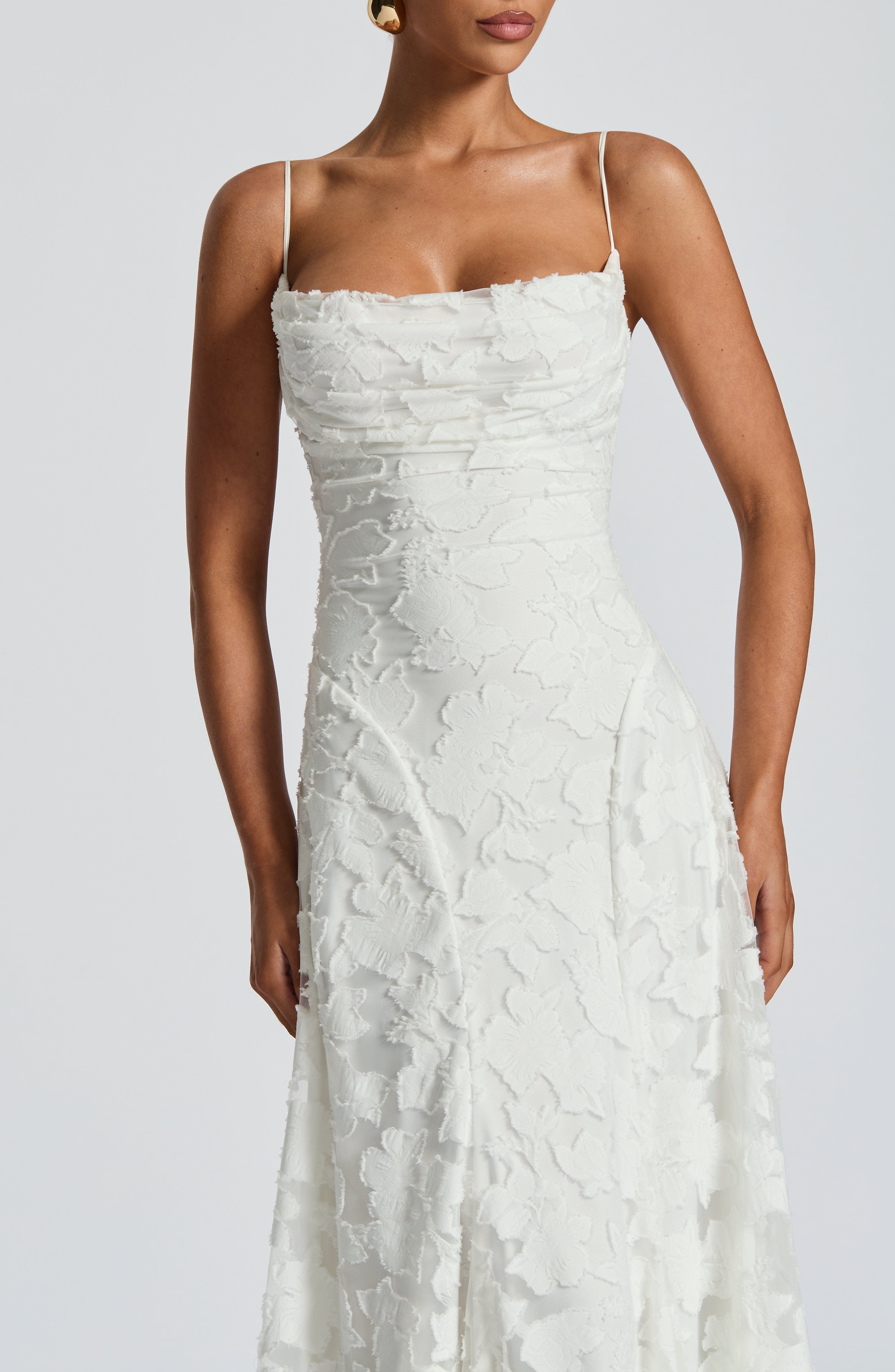 Florencia Floral Maxi Dress – Open Back, A-Line, Bow Detail