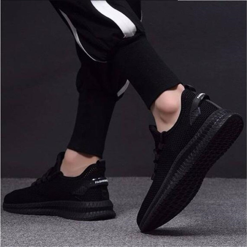 Men's Lightweight Breathable Mesh Sneakers