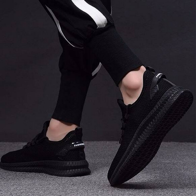 Men's Lightweight Breathable Mesh Sneakers