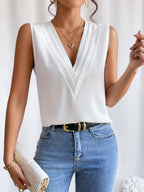Women's A-Line Pleated Sleeveless V-Neck Blouse